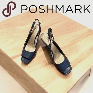 Tahari Woman Size 10 Blue Open Toe Sling Back 4” Heel